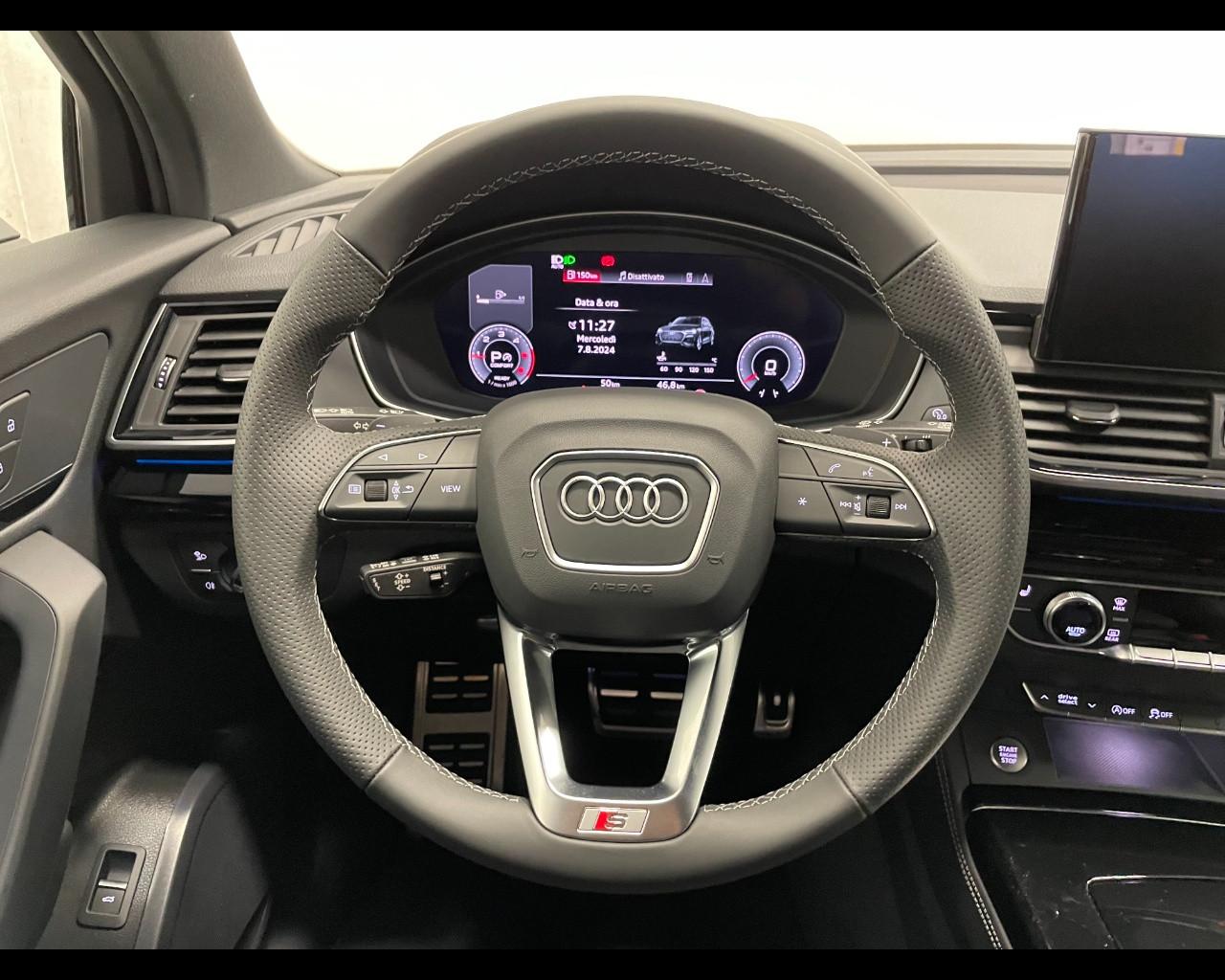 AUDI Q5 40 TDI QUATTRO S TRONIC IDENTITY BLACK