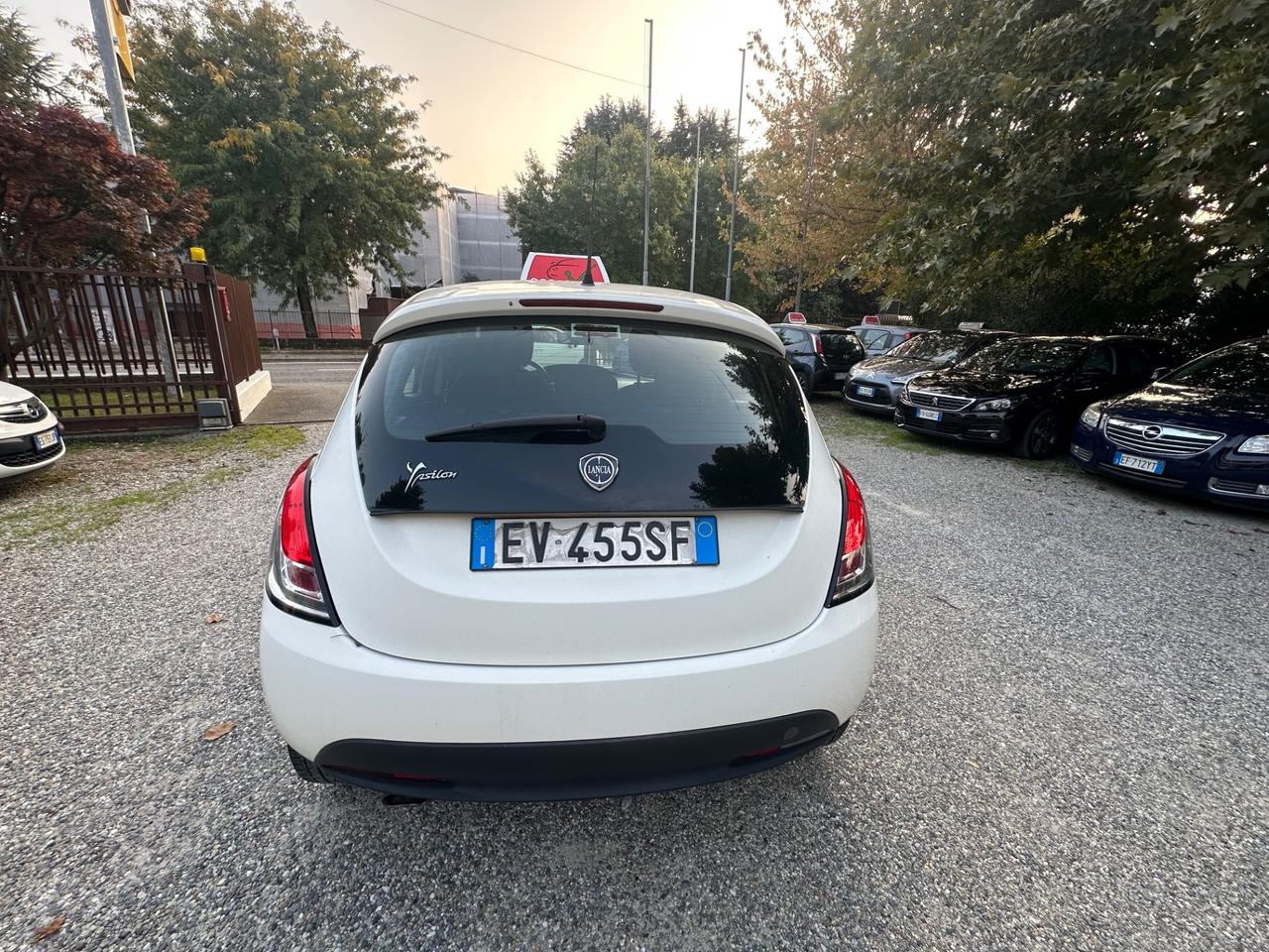 Lancia Ypsilon 1.2 69 CV 5 porte GPL Ecochic Gold