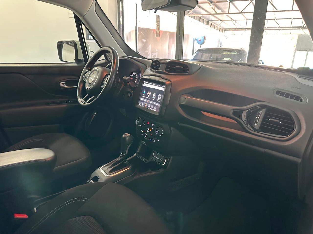 Jeep Renegade 1.6 Mjt DDCT 120 CV Limited