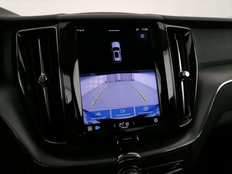 Volvo XC60 2.0 b4 Momentum auto