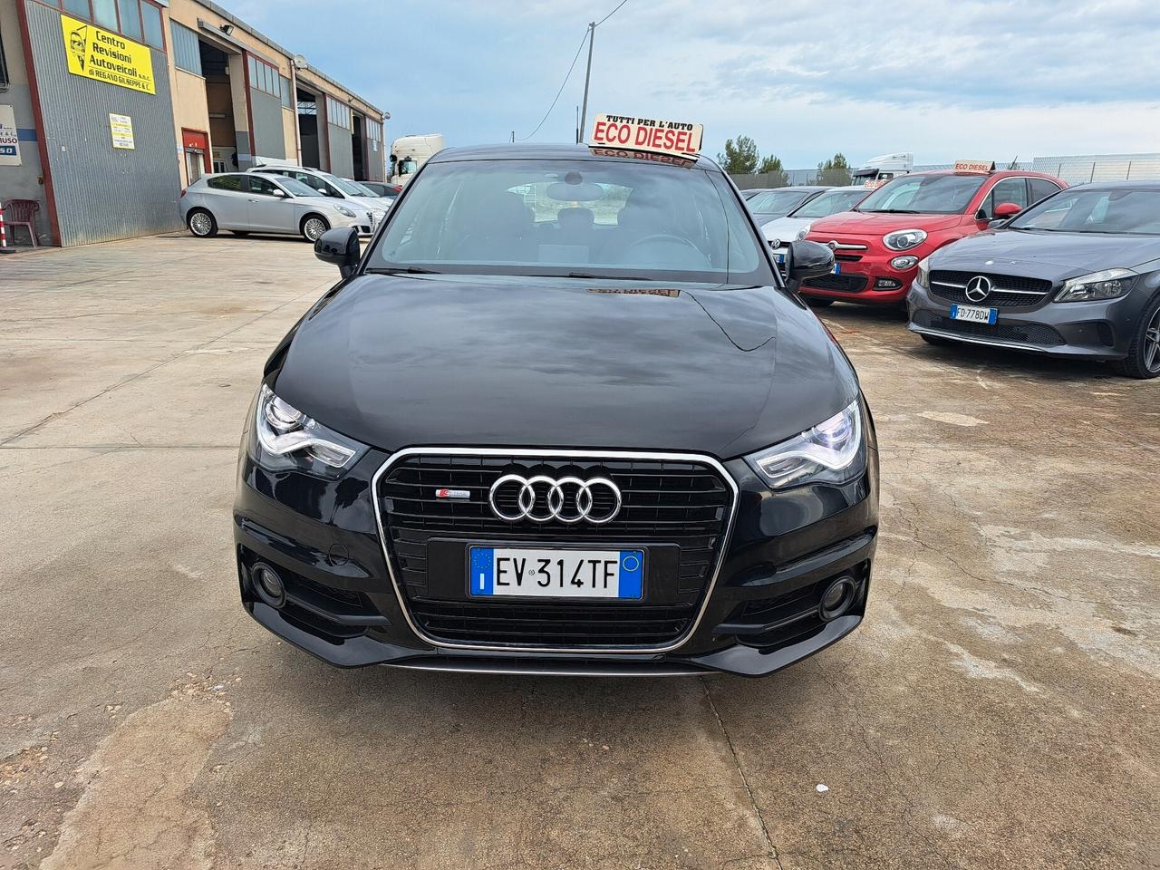 Audi A1 1.6 TDI 90 CV - 2014 S-LINE INTERNA E ESTERNA