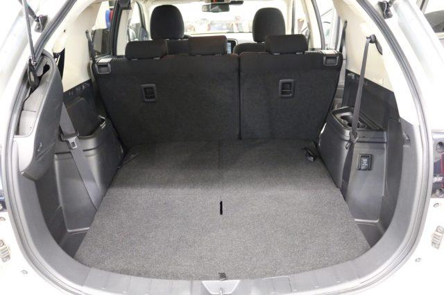 MITSUBISHI Outlander 2.0 4WD GPL Bi-fuel CVT Diamond SDA 7 posti