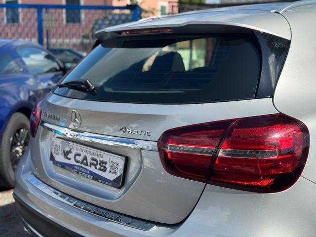 MERCEDES-BENZ GLA 200 d Automatic 4Matic Premium