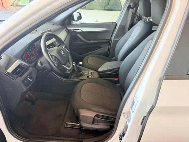 BMW X1 xDrive18d Business AUT - NAVI - LED - PDC - 18