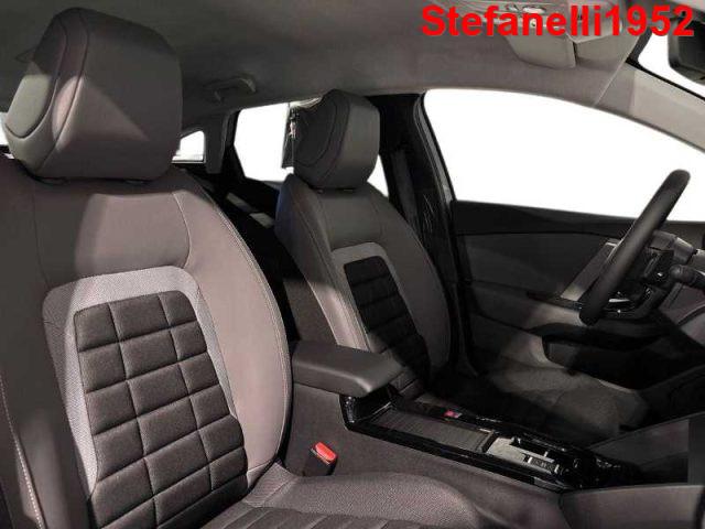 CITROEN C4 Hybrid 145 cv Automatico - COLLECTION