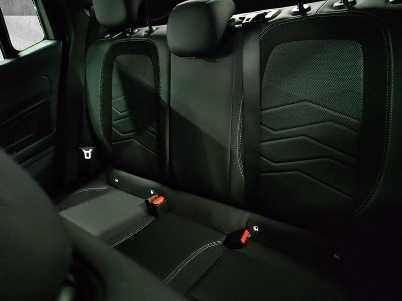 Jeep Avenger 1.2 turbo e-hybrid mhev Altitude fwd 110cv edct6