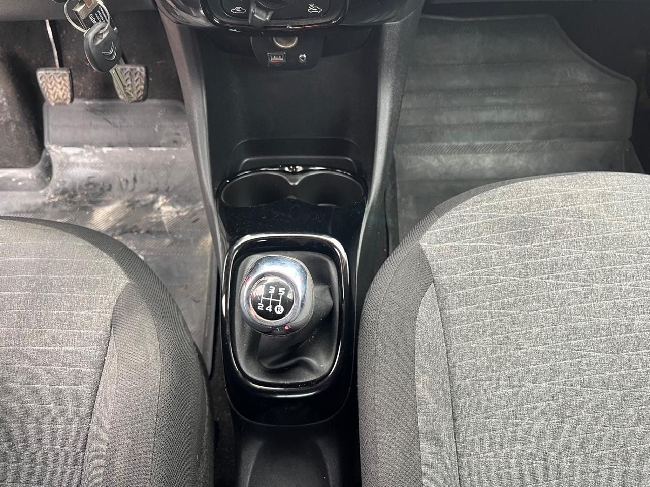 Citroen C1 2016 1.0 VTi 68 5 porte Shine