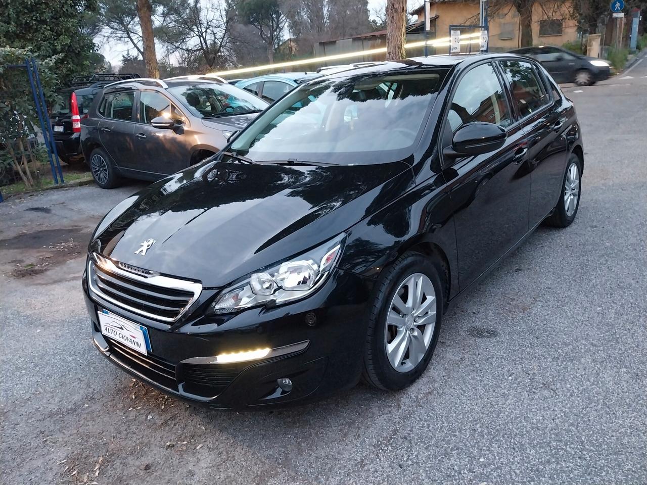 Peugeot 308 BlueHDi 120 S&S Business