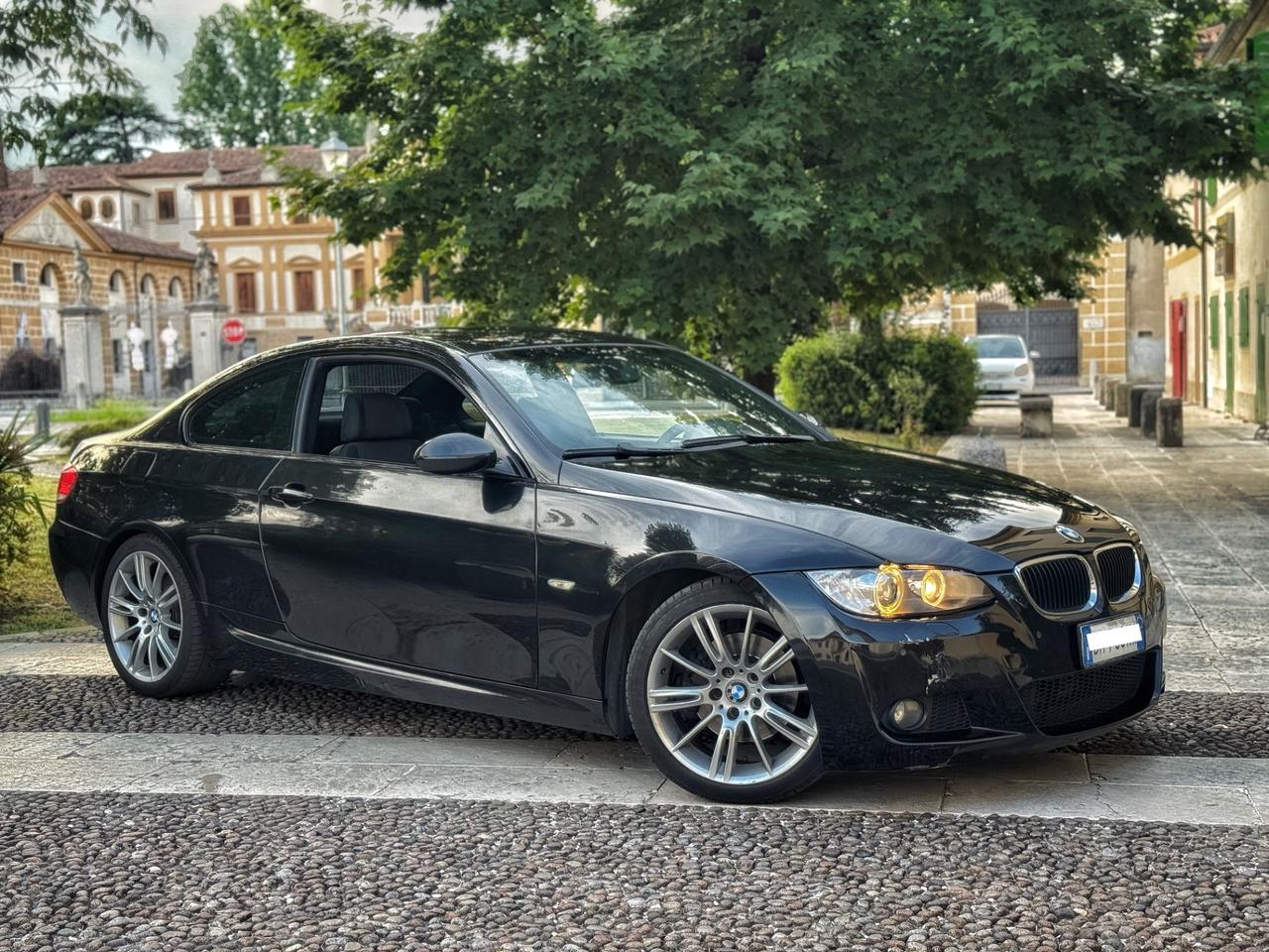 BMW 320d Coupé M Sport – E92 – 177 CV – Youngtimer – 4.900€