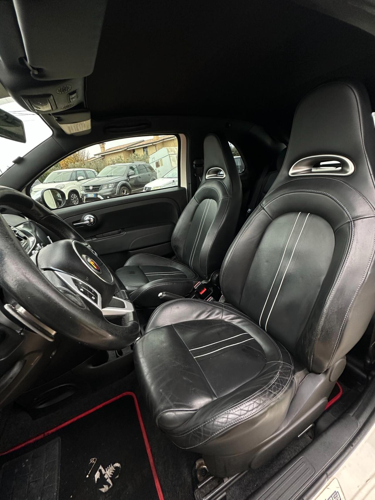 Abarth 500 C 1.4 Turbo T-Jet MTA Bicolore