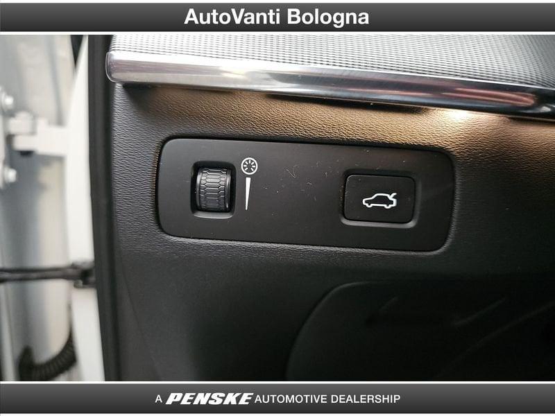 Volvo XC90 XC90 B5 (d) AWD Geartronic R-design