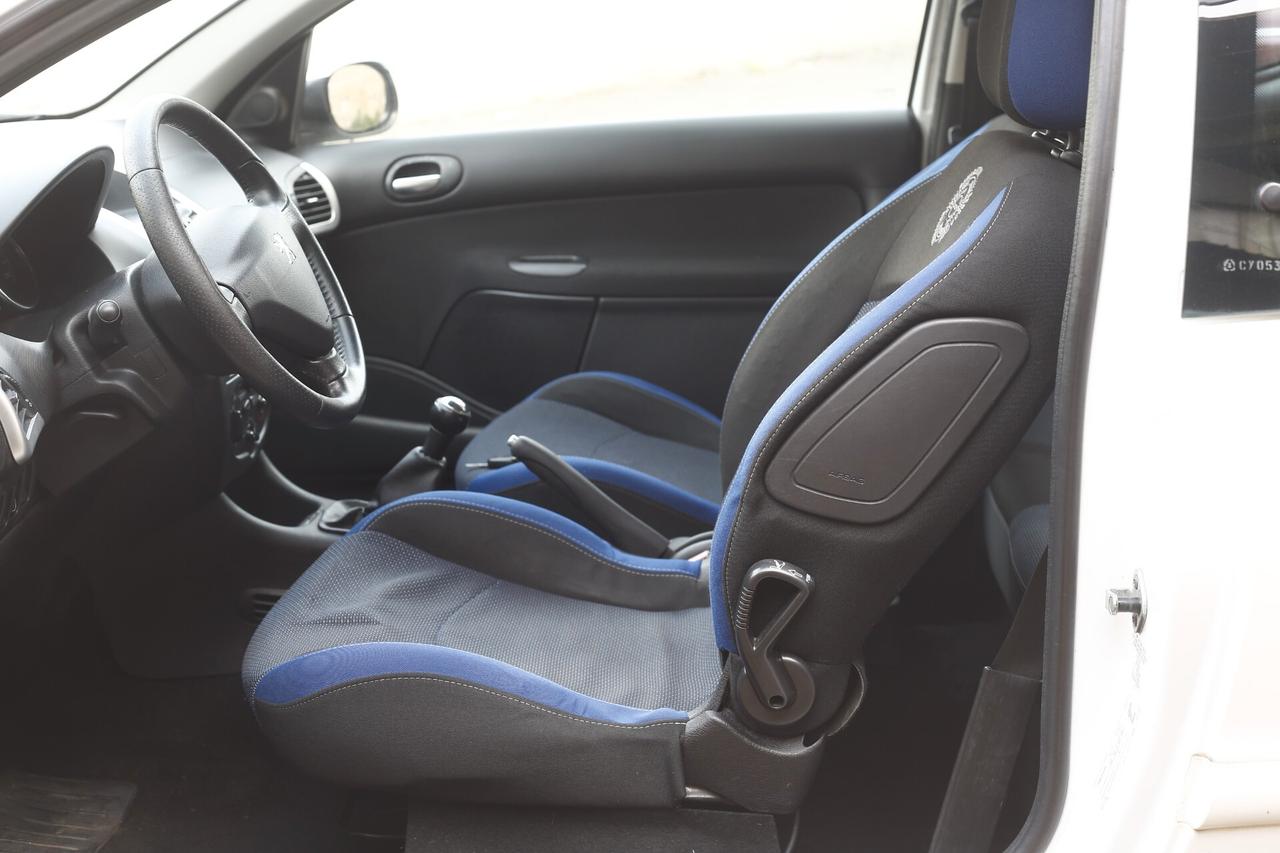 Peugeot 206 Plus 1.1 60CV 5p. Energie