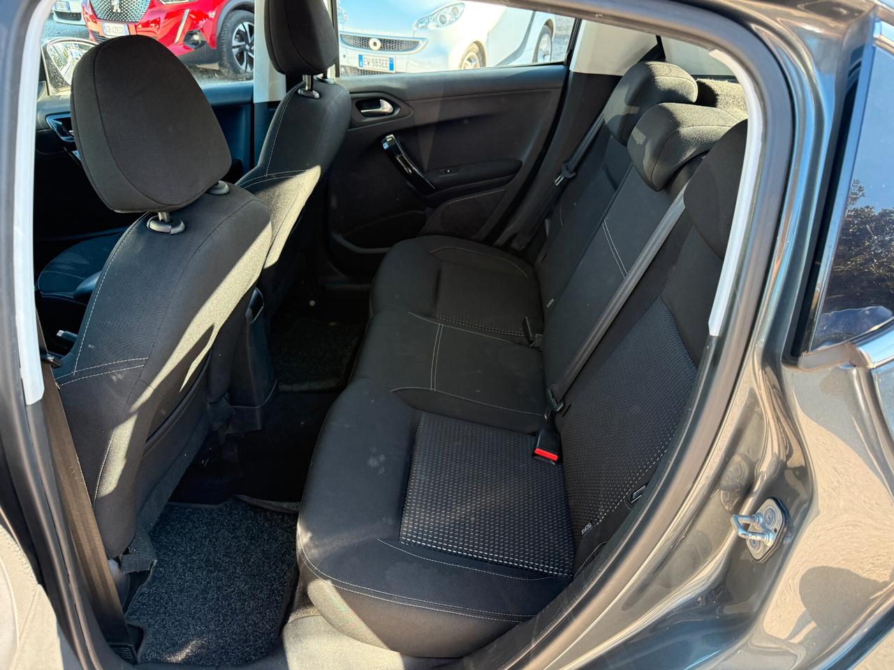 Peugeot 208 BlueHDi 100 5 porte Allure
