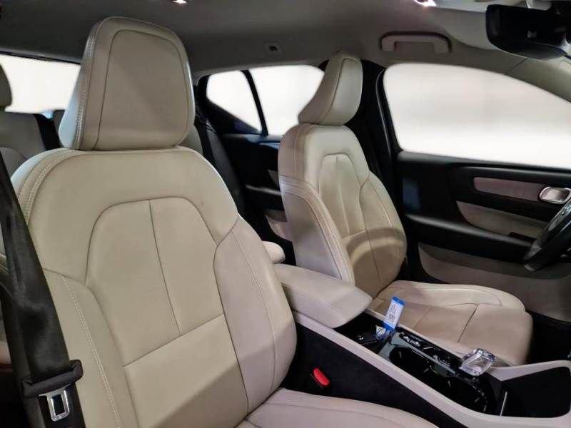 Volvo XC40 Recharge T5 180+82 CV Recharge Plug-in Hybrid Inscription