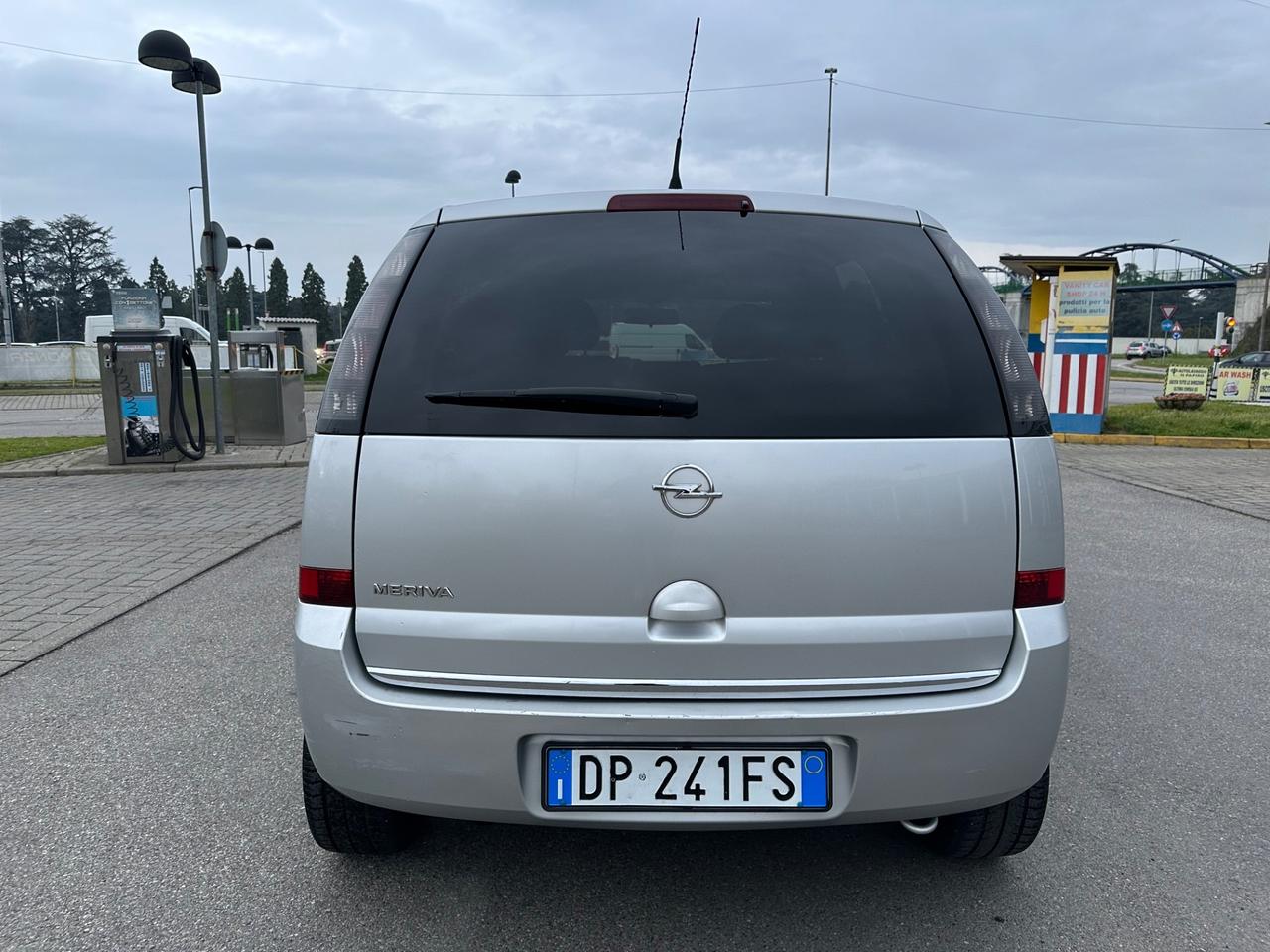 Opel Meriva 1.6 16V - NEOPATENTATI - BENZINA