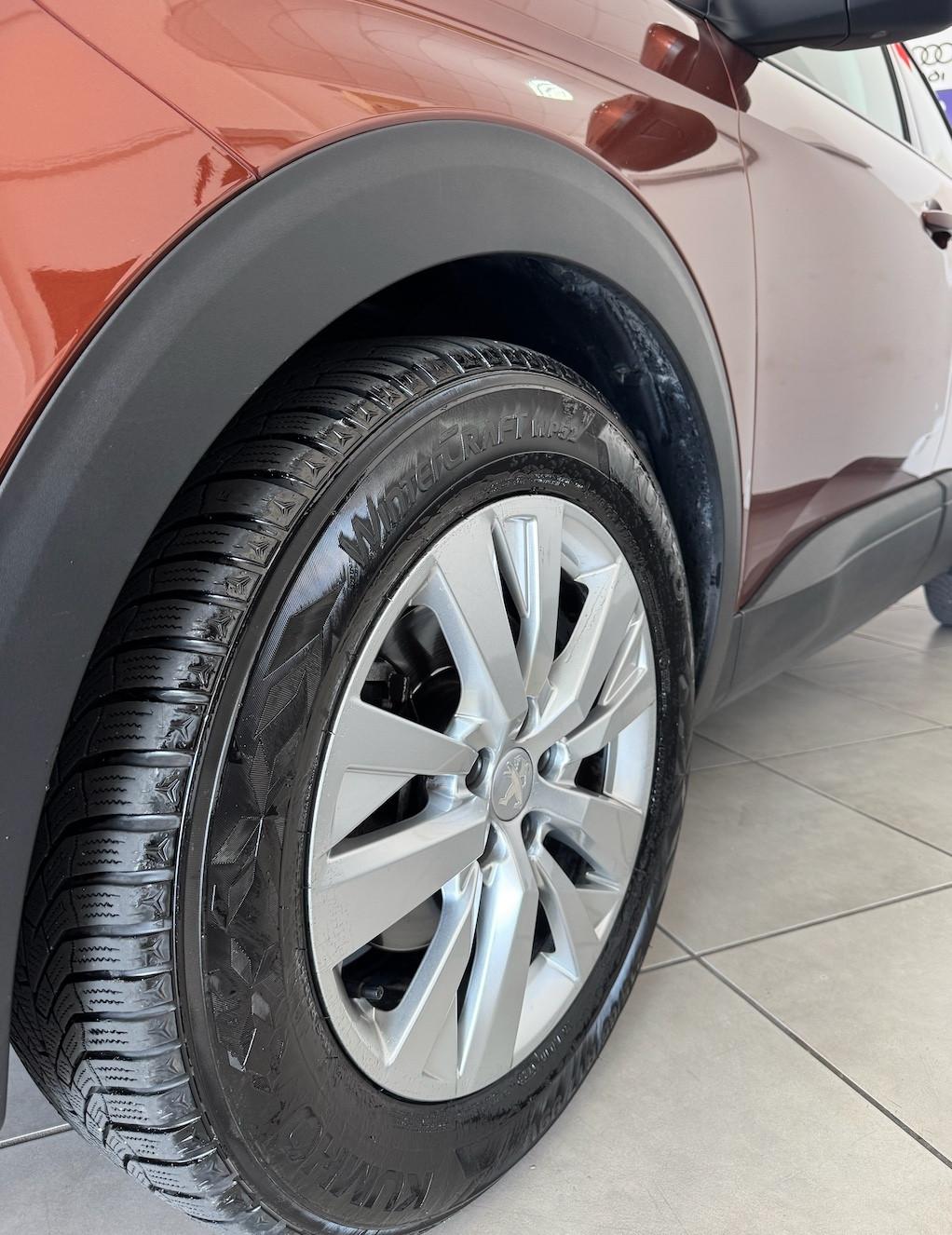 Peugeot 3008 BlueHDi 130 S&S Allure