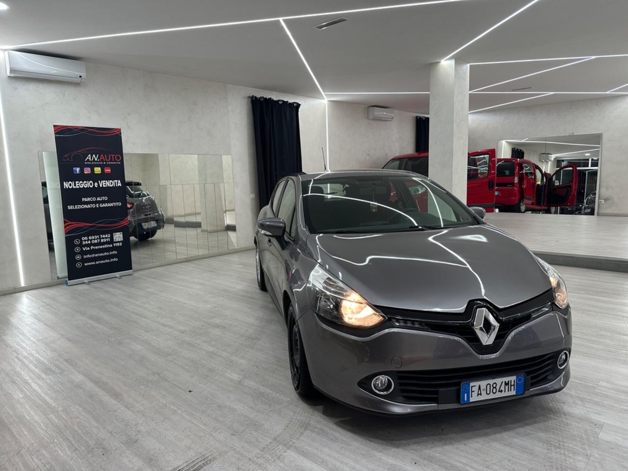 Renault Clio 1.2 75CV 5 porte Wave