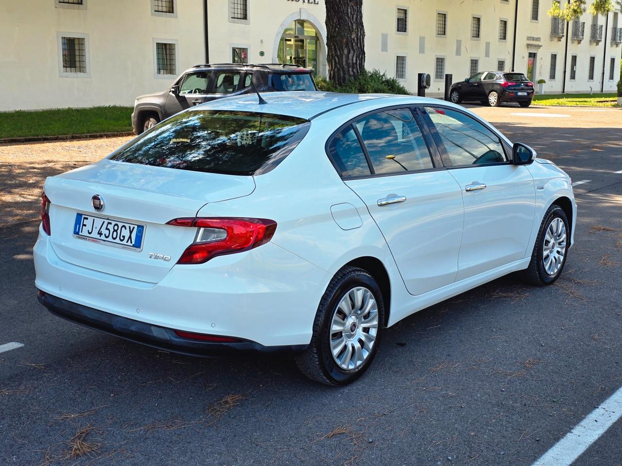 Fiat Tipo 1.6 Mjt 120 CAVALLI BERLINA - 2017