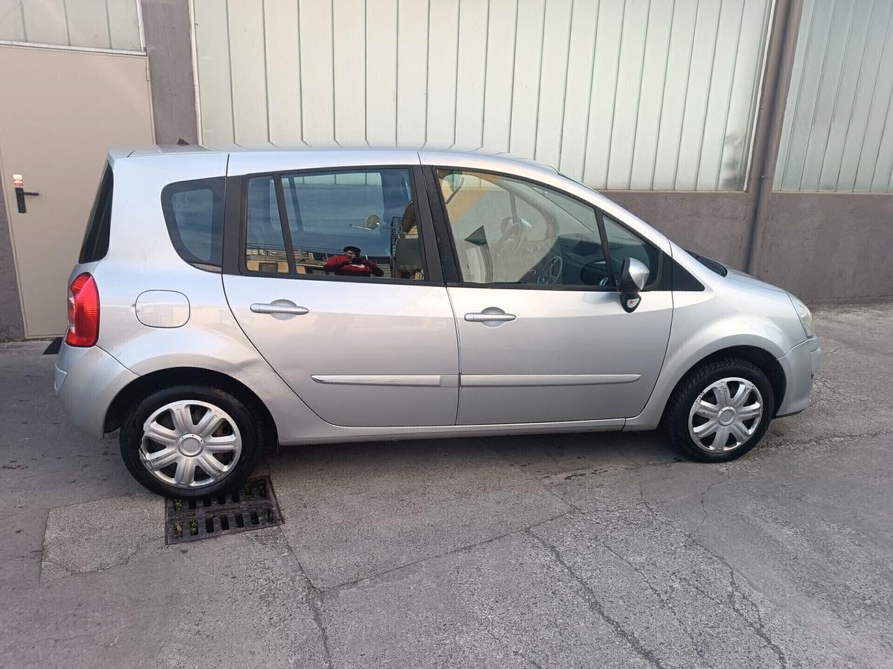 Renault Grand modus 1.2 benzina garanzia