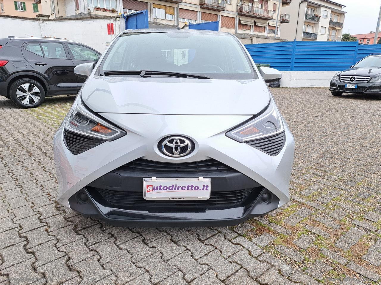 TOYOTA Aygo Connect 1.0 VVT-i 72CV 5p.x-bus.MMT