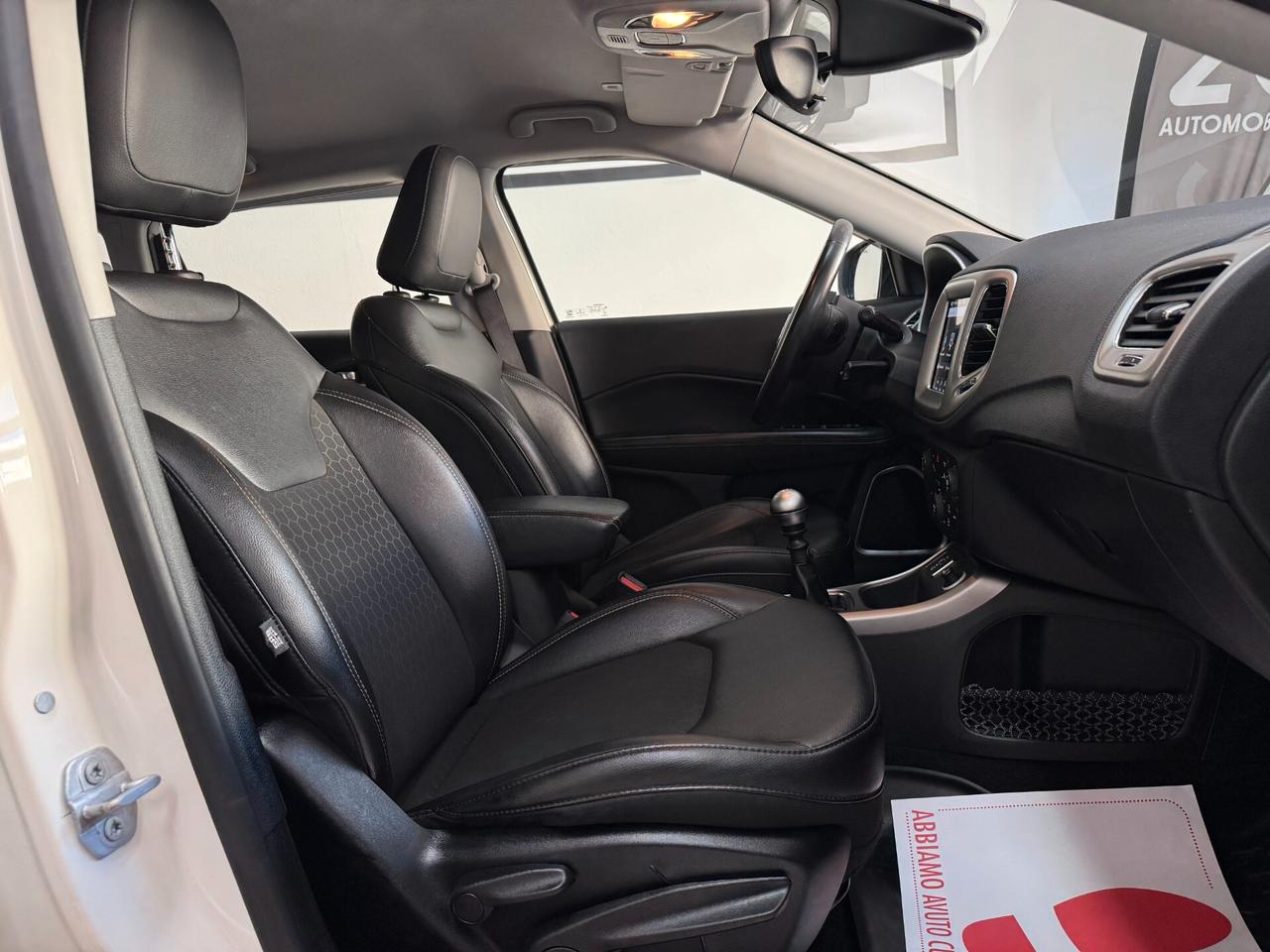 Jeep Compass Longitude / 1.6 Multijet 120cv / 2018