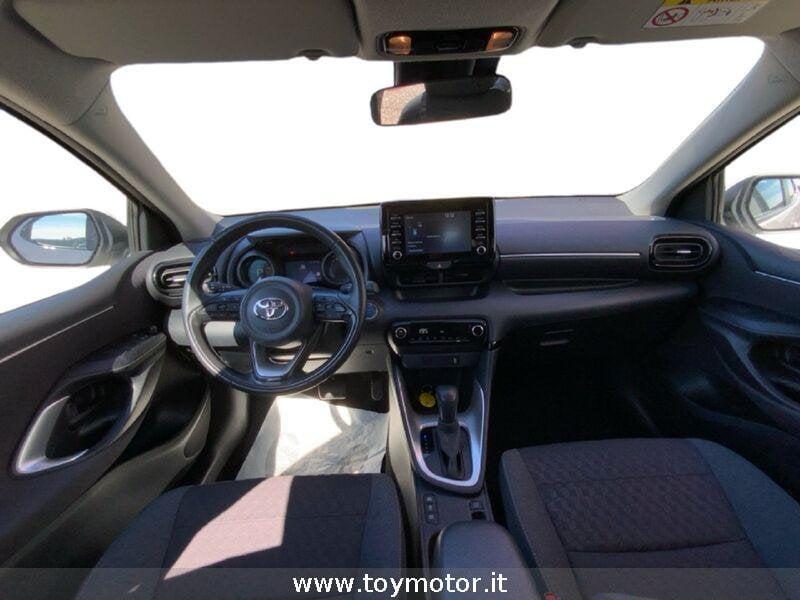 Toyota Yaris 4ª serie 1.5 Hybrid 5 porte Trend