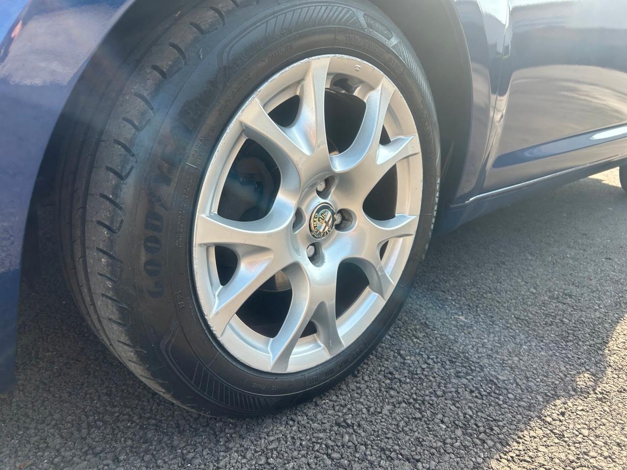 Alfaromeo Mito 1.4 Distintive ok neopatentati Leva DNA – selettore modalità di guida -