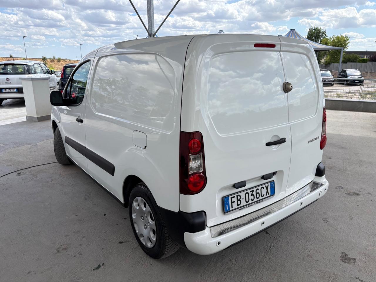 Peugeot PARTNER 3POSTI
