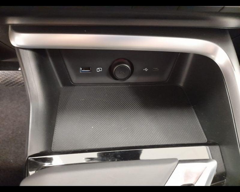 MG ZS 1.5L HEV COM MY25