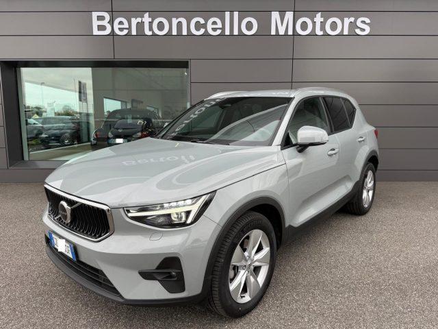 VOLVO XC40 B3 2.0 163cv Core GARANZIA 5 ANNI-IVA ESP.-WINTER