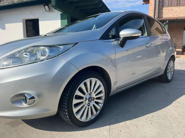 Ford Fiesta 1.2 82 CV 5 porte Titanium