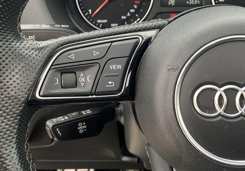 Audi Q2 S Line interno ed esterno 1.5 TFSI 150CV 35 Tetto
