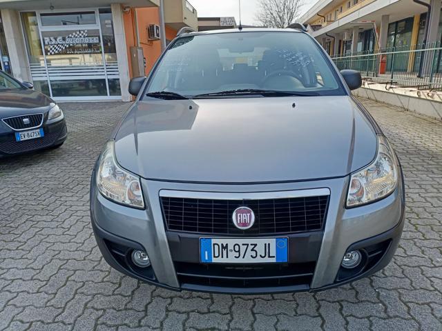 FIAT Sedici 1.6 16V 4x4 Dynamic GPL