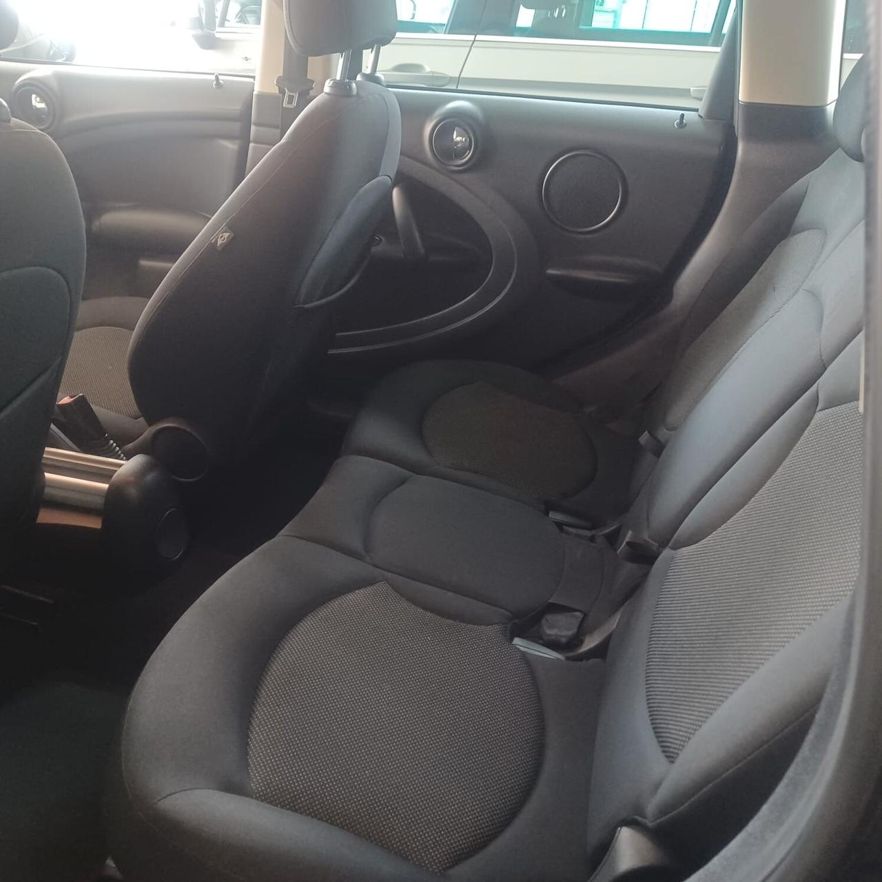 150.338 COUNTRYMAN 1.6 TDI PER NEOPATENTATI