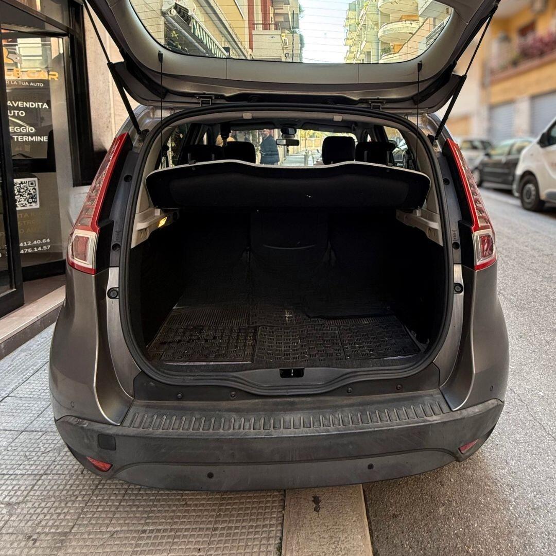 Renault Scénic 1.5 dCi 110CV EDC Luxe