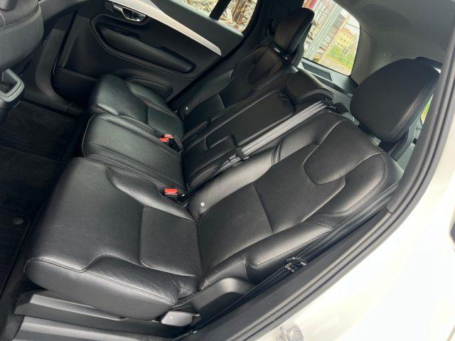 VOLVO XC90 D5 AWD Geartronic Momentum