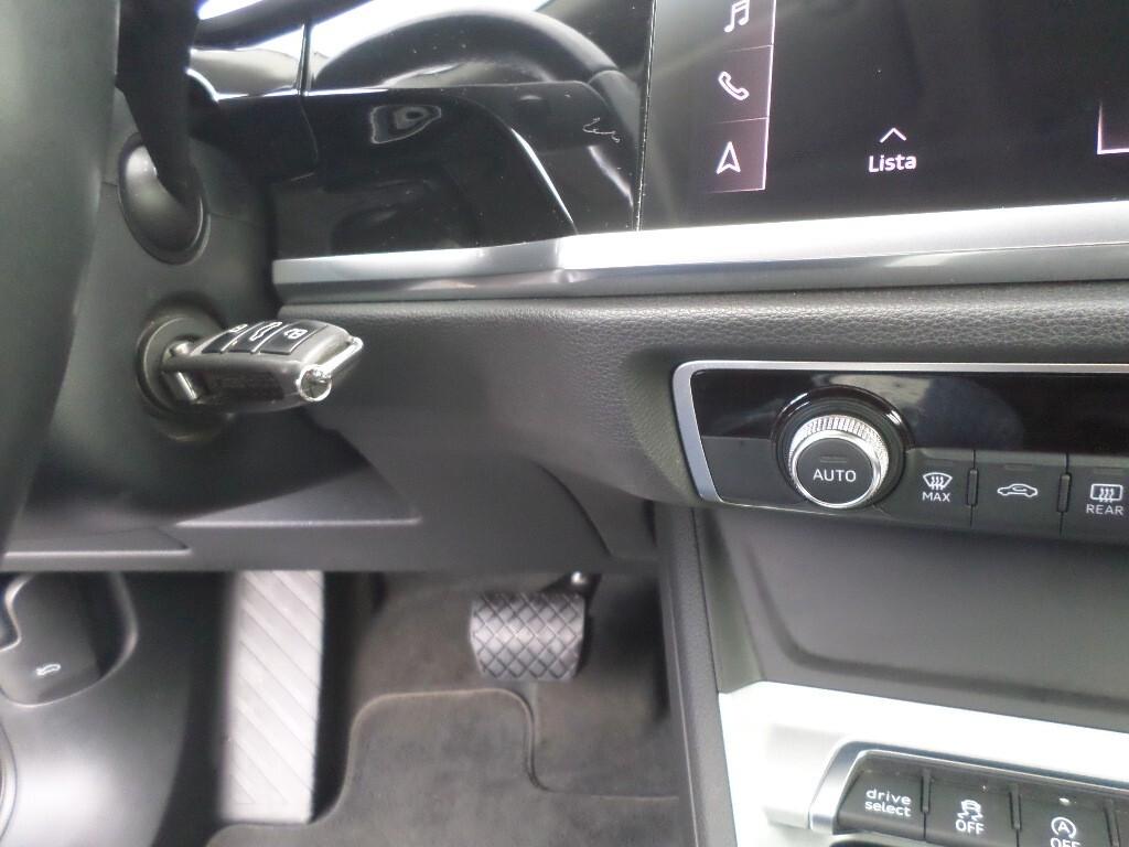 Audi Q3 SPB 35 TFSI S line edition