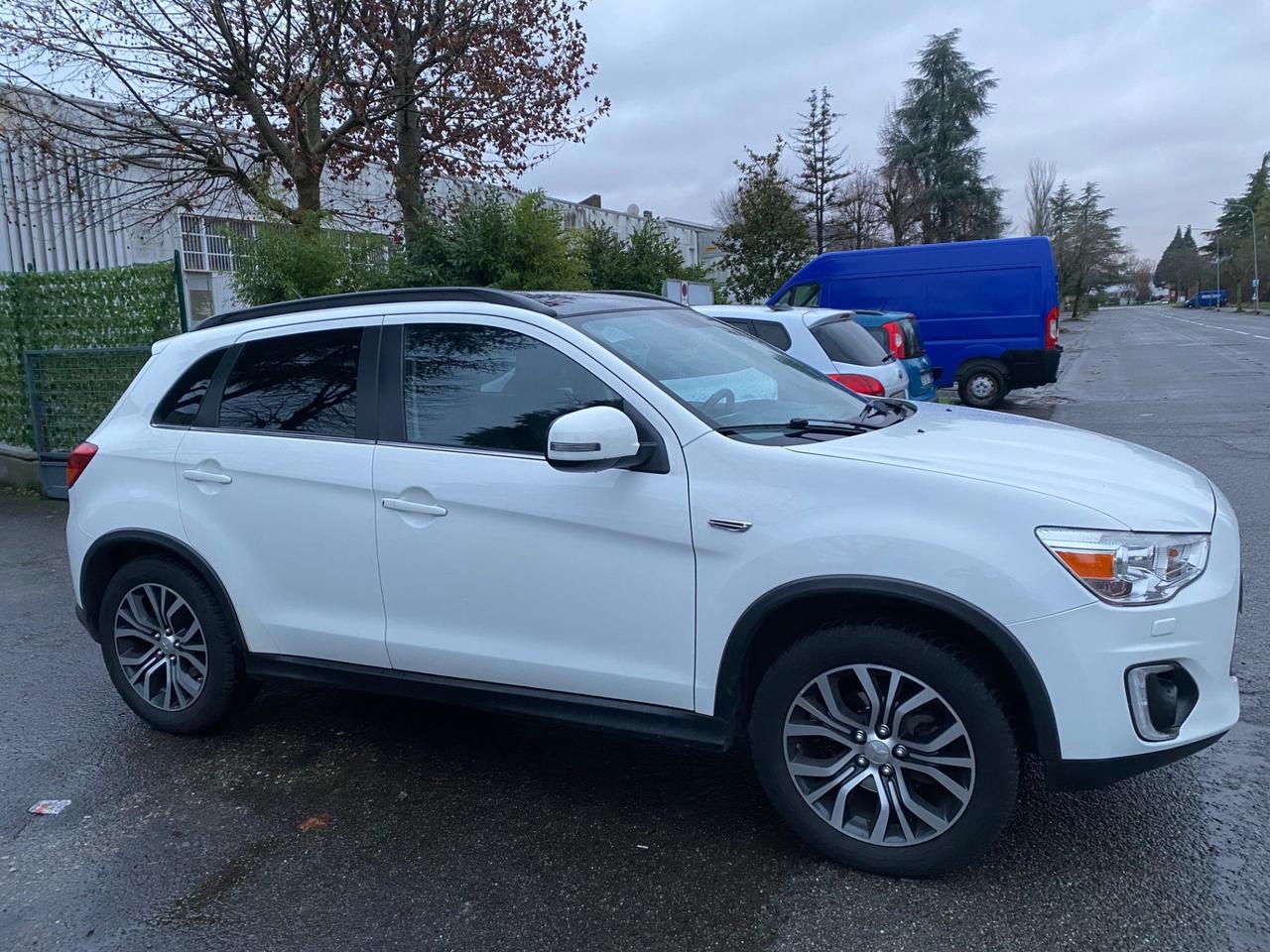 Mitsubishi ASX 1.6 2WD GPL Bi-Fuel Instyle Panoramic