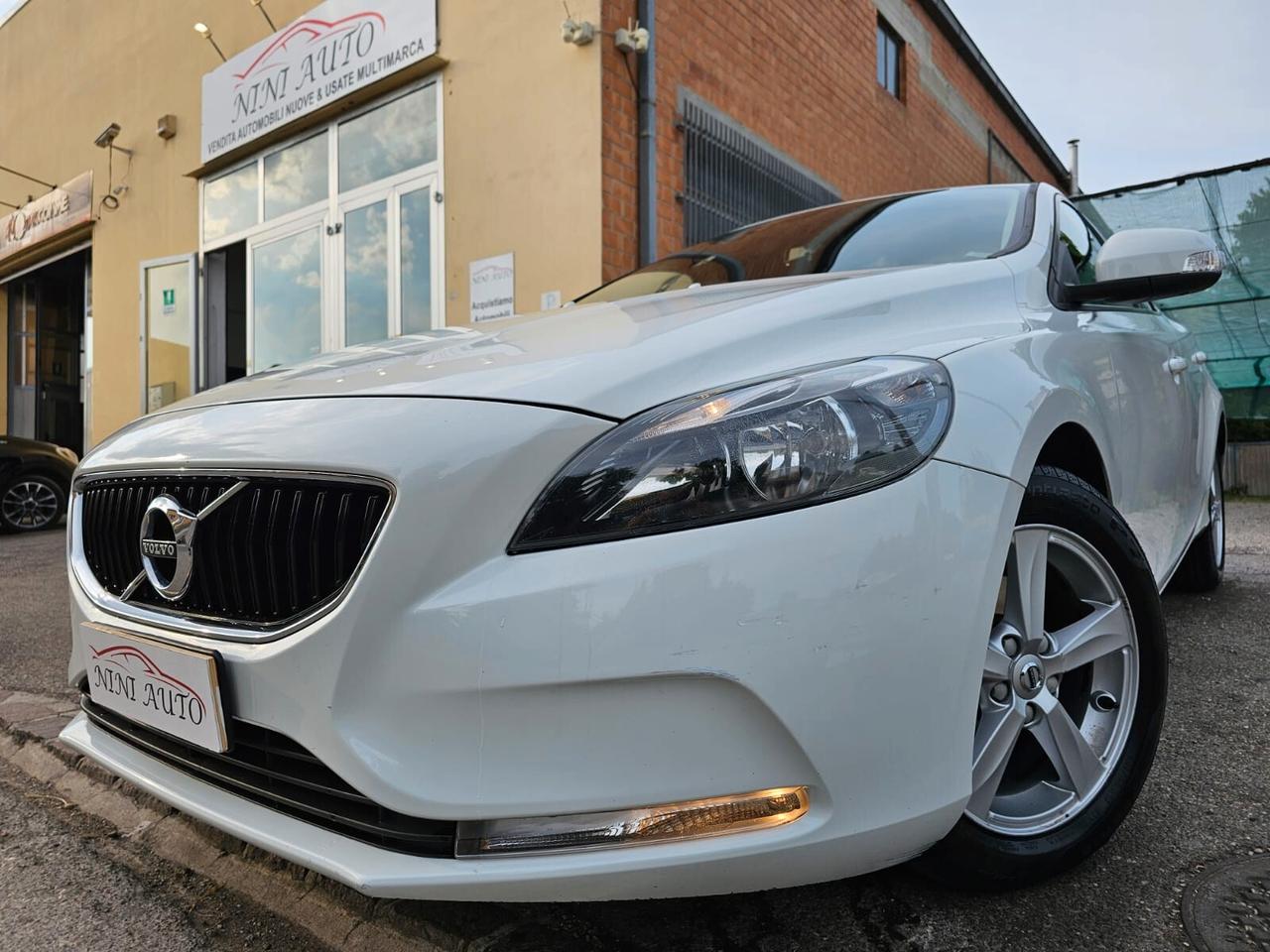 Volvo V40 2.0 D2 Kinetic*Clima*Cerchi*Euro6*Unipro*