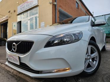 Volvo V40 2.0 D2 Kinetic*Clima*Cerchi*Euro6*Unipro*