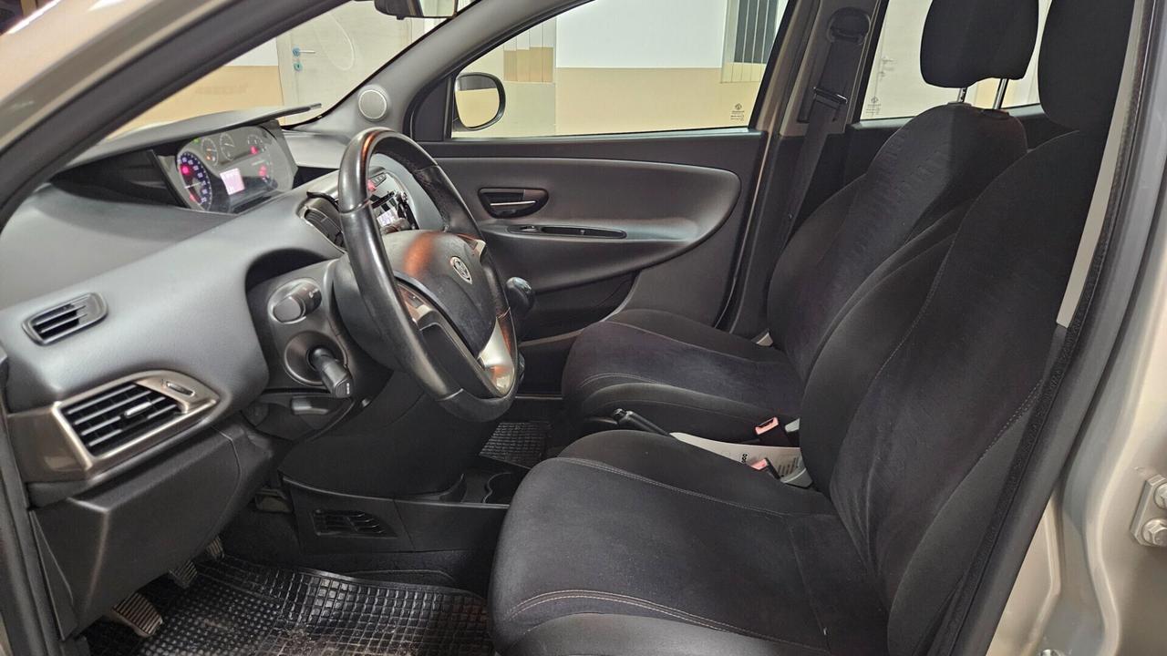 Lancia Ypsilon 1.3 MJT 16V 95 CV 5 porte S&S Gold