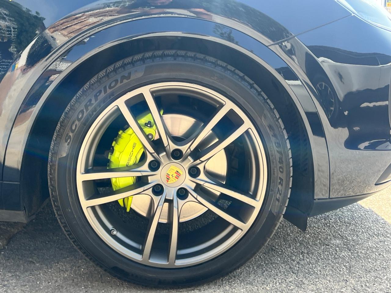 Porsche Cayenne Coupé 3.0 V6 E-Hybrid