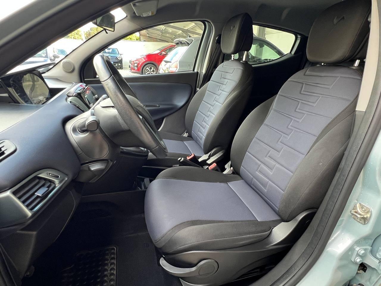 Ypsilon 1.0 firefly hybrid Alberta Ferretti