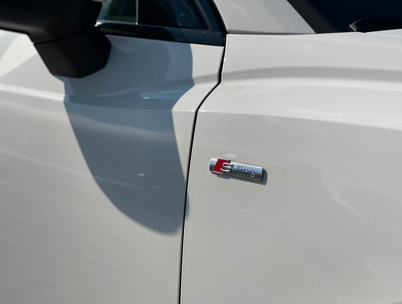 Audi Q3 S line edition 2.0 TDI 150CV s-tronic 35