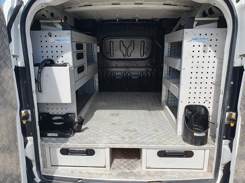 FIAT Doblò 1.6 MJT 105CV S&S Cargo SX Scaffali B&M