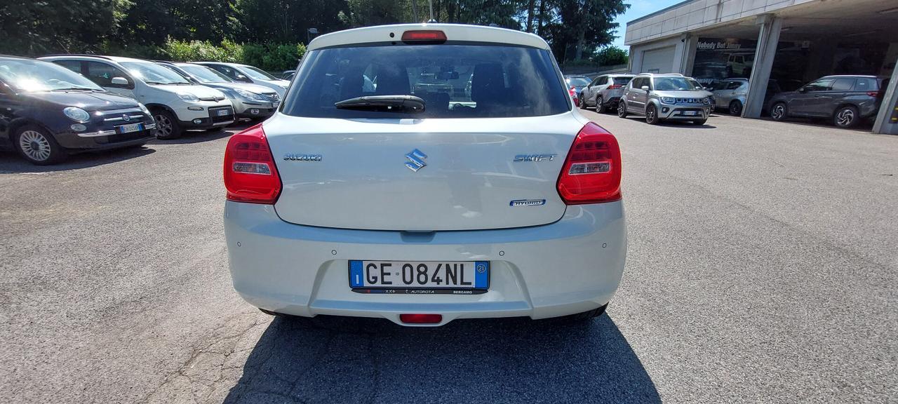 Suzuki Swift 1.2 Hybrid CVT Top cambio automatico
