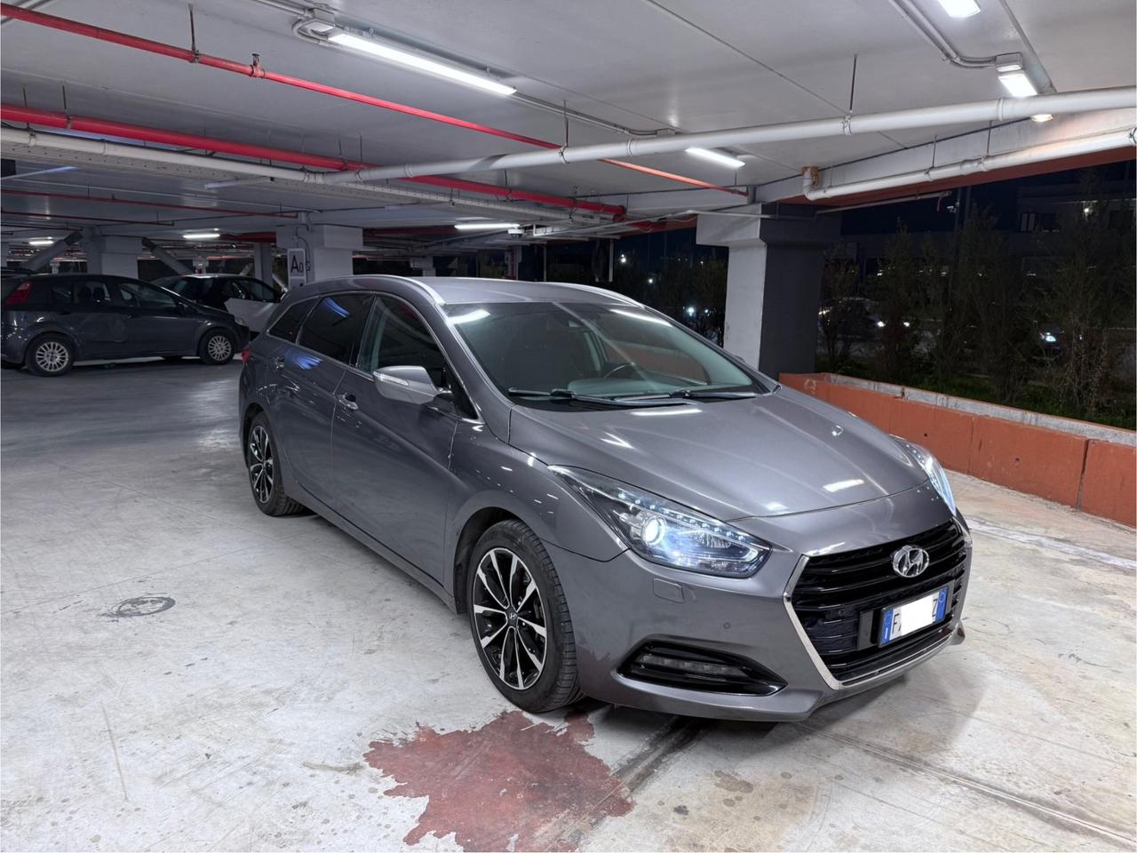 Hyundai i40 Wagon 1.6 CRDi DCT - NAVIG - TELE PARK