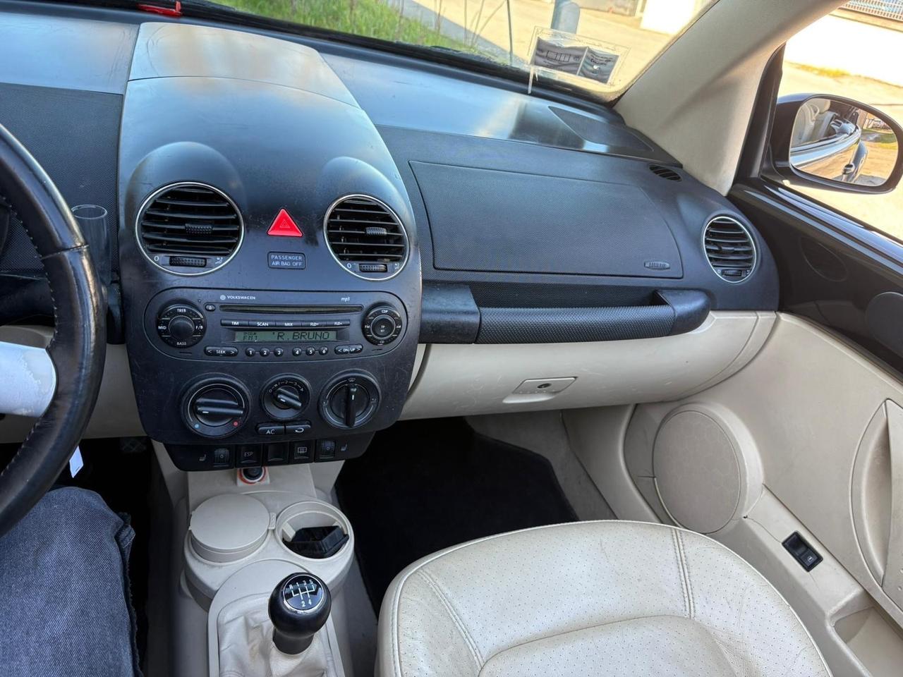 Volkswagen New Beetle 1.9 TDI 105CV Cabrio