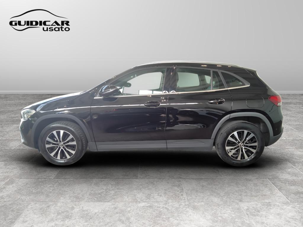 Mercedes-Benz GLA-H247 2020 - GLA 180 d Sport auto