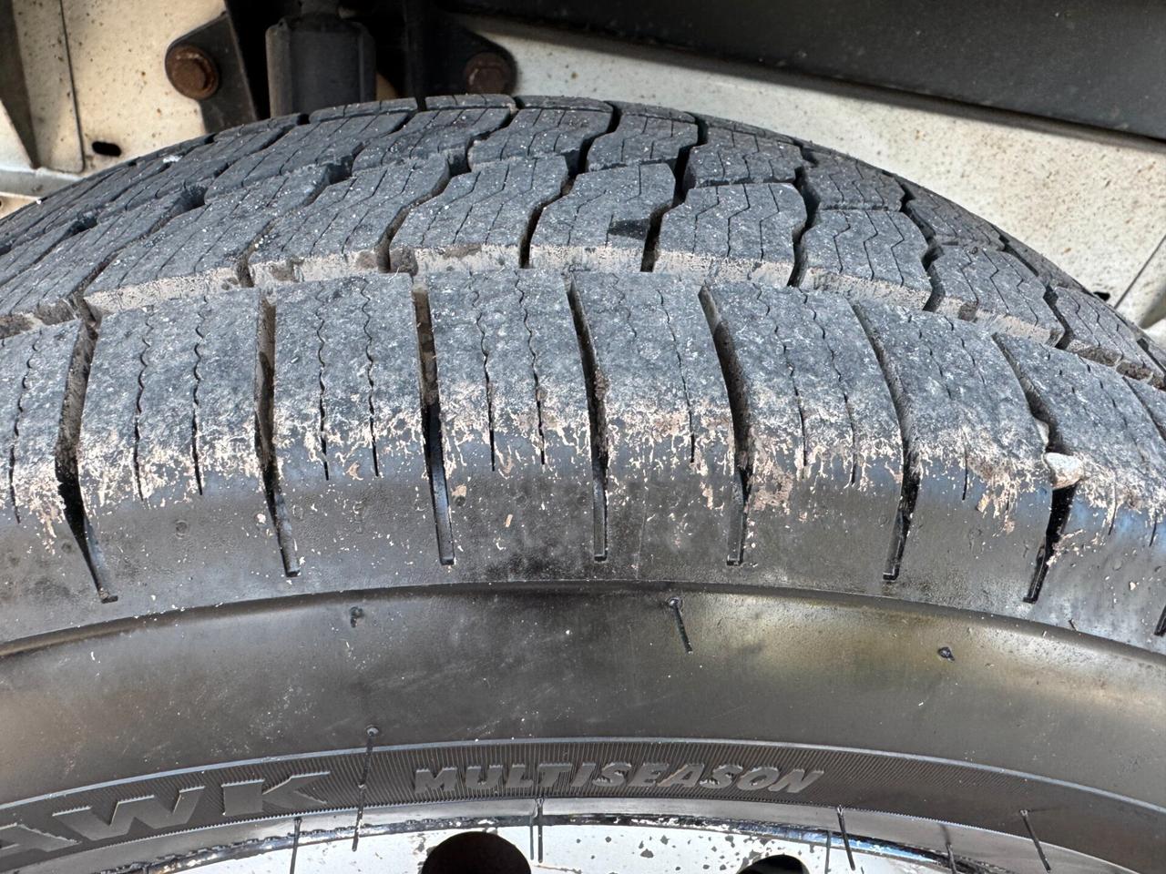 Renault Master 2.5dci Doppia cabina 7 posti Cassone ribaltabile